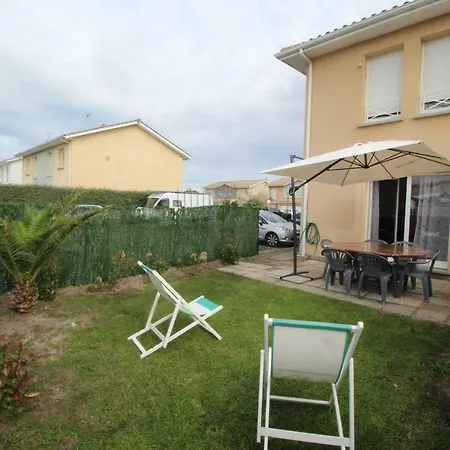 Holiday home Maison De 3 Chambres 6 Couchages Quartier Residentiel *