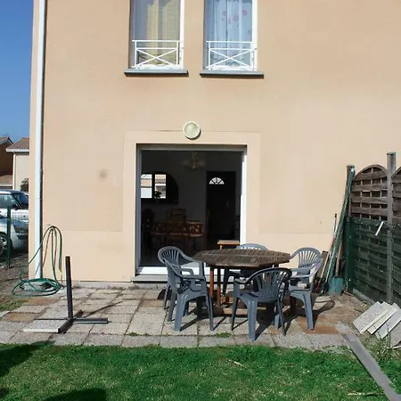Prázdninový dům Maison De 3 Chambres 6 Couchages Quartier Residentiel *